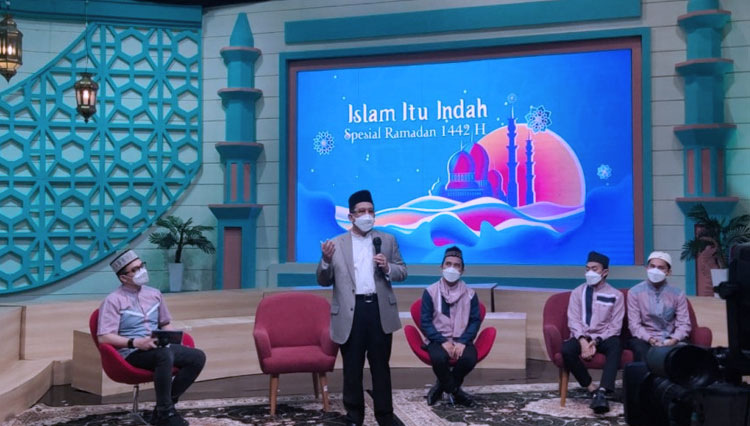 Wamenag Zainut Tauhid Sa'adi saat menghadiri acara Islam Itu Indah. (Foto: Dokumentasi Kemenag/pirman)