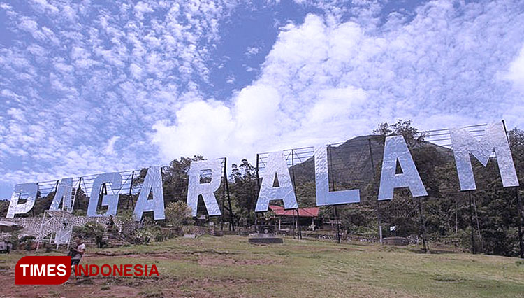 Guna meningkatkan sekaligus membangkitkan sektor pariwisata lebih dikenal luas masyarakat, Dinas Pariwisata Kota Pagaralam gencar promosi digitalisasi.  (FOTO: Asnadi/Times Indonesia)
