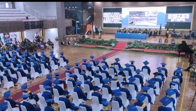 Wisuda-SMA-Pradirga.jpg