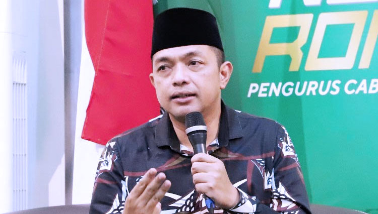 Gus Hans saat peluncuran HBNO TV di Kantor PCNU Kota Surabaya. (Foto: Dok.TIMES Indonesia)