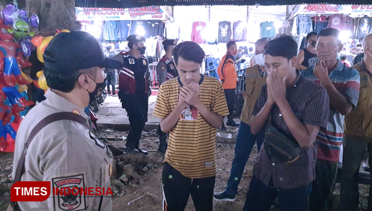 Pelanggar terjaring Ops Yustisi di Kabupaten Probolinggo.(FOTO: Dicko W/TIMES Indonesia)