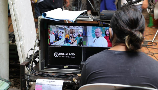 Ketua DPD RI AA LaNyalla mengikuti proses shooting sinetron ‘Amanah Wali’ season 5 di Studio RCTI, Kebon Jeruk, Jakarta. (FOTO: DPD RI).