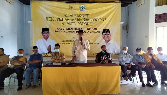 Agun Gunandjar saat menjelaskan soal inflasi harga menjelang Lebaran 2021 (foto: Dok. Dian)