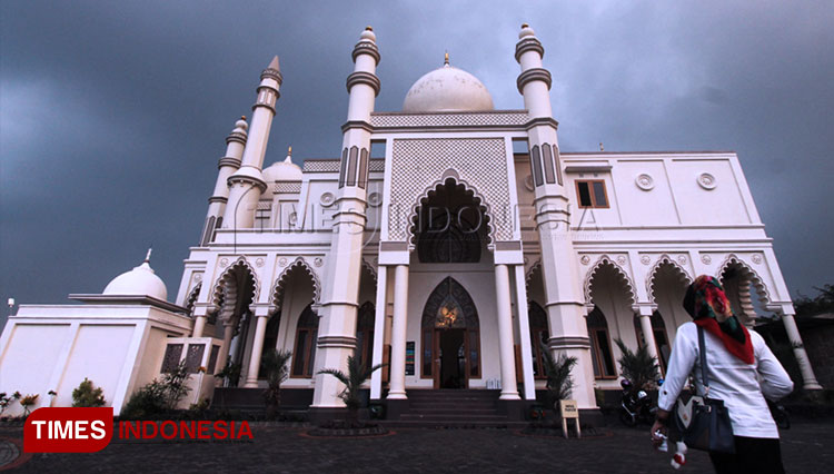Masjid Taj Mahal menjadi destinasi wisata bernuansa Islami. (Foto: dok TIMES Indonesia).