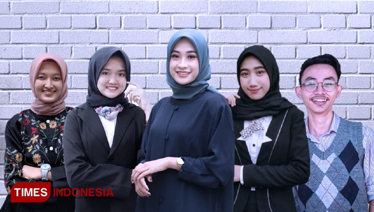 Produk screening kanker payudara karya tim FKp UNAIR yang meraih Bronze Medal dalam Lomba Inovasi Internasional IPITEx. (Dok. Pribadi)Tim FKp UNAIR yang berhasil membuat produk screening kanker payudara “Banapeel”. (FOTO: AJP TIMES Indonesia)