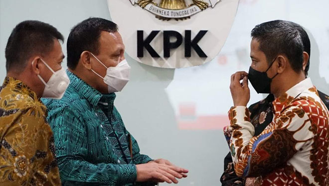Ketua KPK Firli Bahuri dan Para pimpinan yang lain. (FOTO: Dok KPK RI)