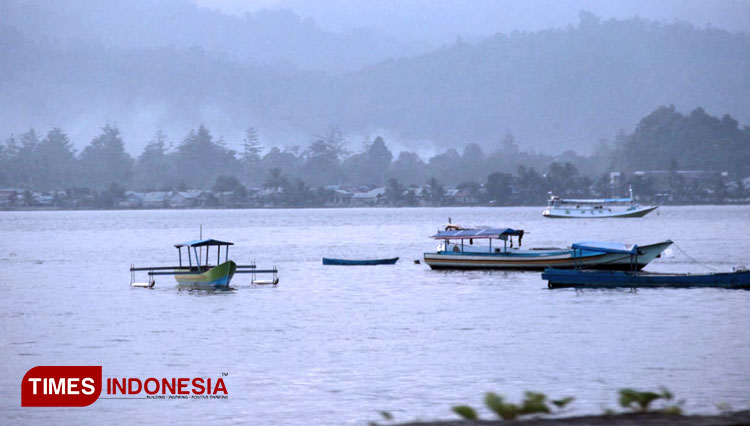 Perahu mancing nelayan di Halmahera Selatan. (Foto: Wahyudi Yahya/TIMES Indonesia)