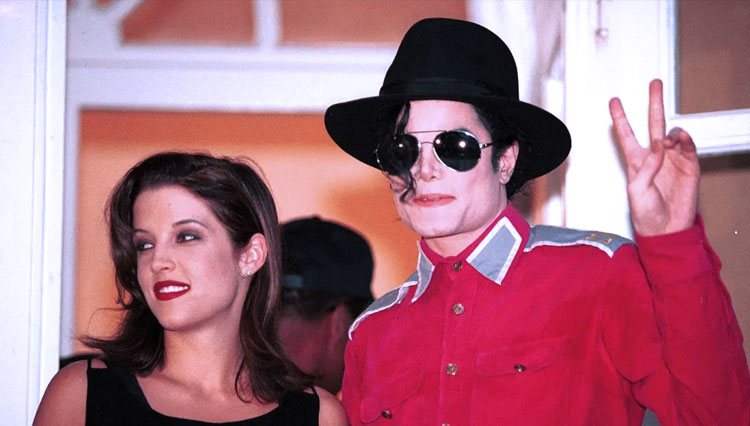 Michael-Jackson-dan-Lisa-Marie-Presley.jpg