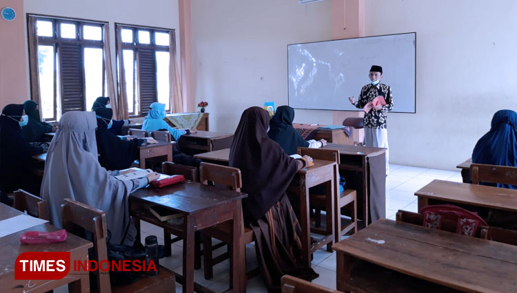 Madrasah di Gresik Sukses Antar Siswanya Kuliah di Universitas Al-Azhar Mesir
