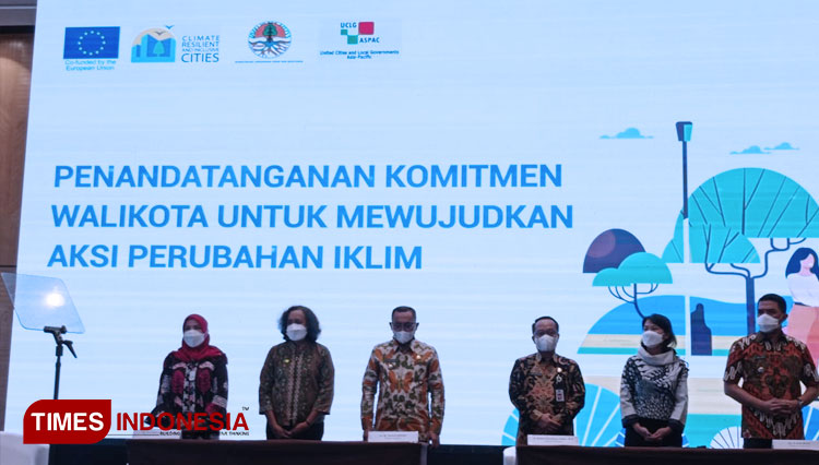 Adaptasi-Perubahan-Iklim-KLHK-dan-Sekjend-UCLG-ASPAC.jpg