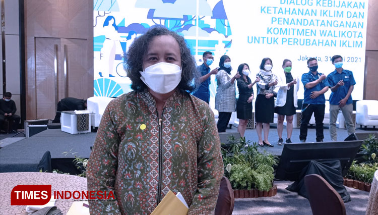 Direktur Adaptasi Perubahan Iklim Dirjen Pengendalian Perubahan Iklim Kementerian Lingkungan Hidup dan Kehutanan (KLHK), Dra. Sri Tantri Arundhati, MSc. (FOTO: Fahmi/TIMES Indonesia)