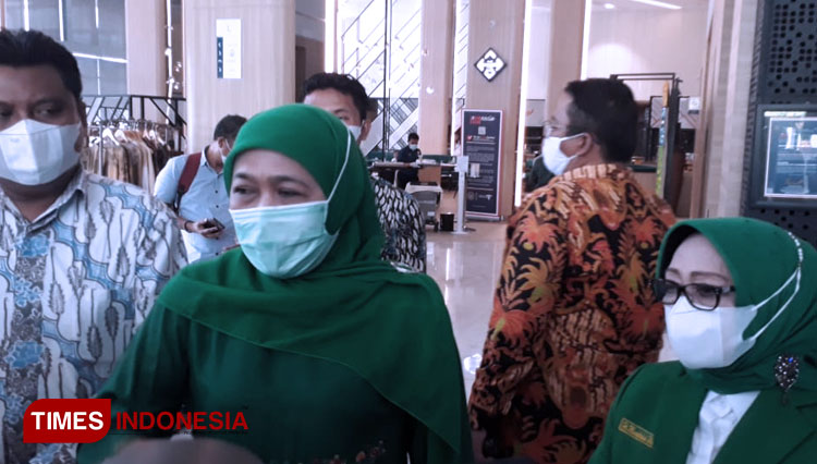 Gubernur Jawa Timur, Khofifah Indar Parawansa menghadiri pembukaan Muswil IX PPP Jatim di Hotel Novotel Samator, Surabaya, Senin (31/5/2021).(Foto : Lely Yuana/TIMES Indonesia) 