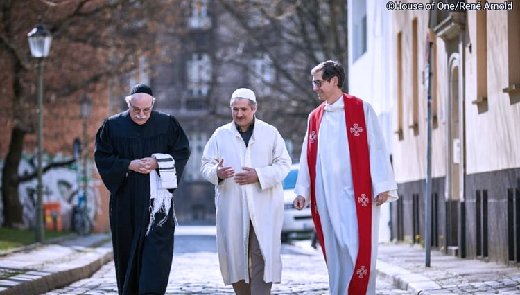 Jerman Bangun Tempat Ibadah Muslim a