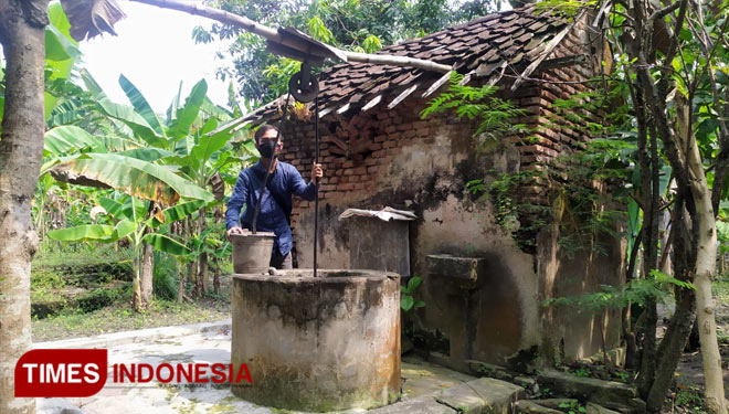 Sumur tempat mandi Soekarno, yang hingga kini masih terjaga dan airnya bersih di Dusun Gang Buntu Desa Rejoagung, Kecamatan Ploso, Kabupaten Jombang, Jawa Timur (Foto : Rohmadi/TIMES Indonesia)
