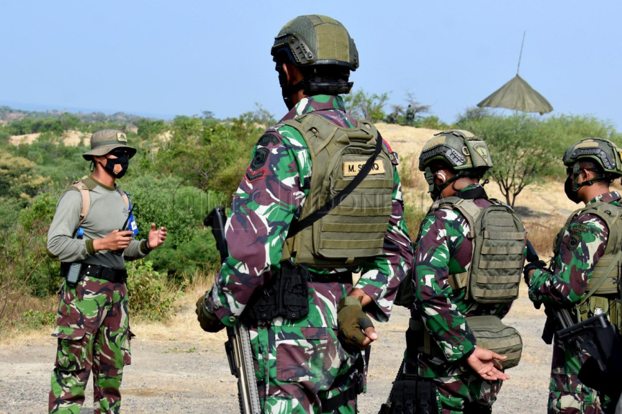 Prajurit Yontaifib 2 Marinir kembali Latihan Menembak di Situbondo