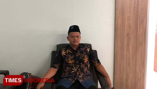 Imam Ahmad, MAg, Kabag Akademik UIN Maliki Malang saat ditemui di rektorat lantai 3. (Foto: Nadira Rahmasari/TIMES Indonesia)