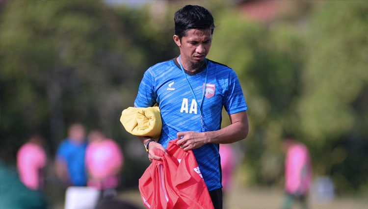 Asisten pelatih Borneo FC Ahmad Amirudin (FOTO: borneofc.id) 
