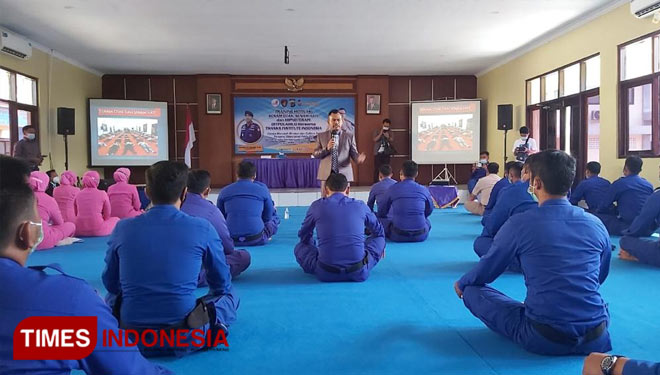 Anggota Direktorat Polairud Polda DIY saat mengikuti kegiatan Training Motivasi dan Hypnoterapi, Jumat (4/6/2021). (FOTO: Humas Polda DIY for TIMES Indonesia)