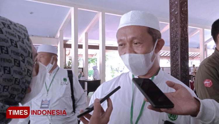 Kasi Penyelenggara Haji dan Umroh, Kemenag Bondowoso, Mudassir saat dikonfirmasi (FOTO: Moh Bahri/TIMES Indonesia)