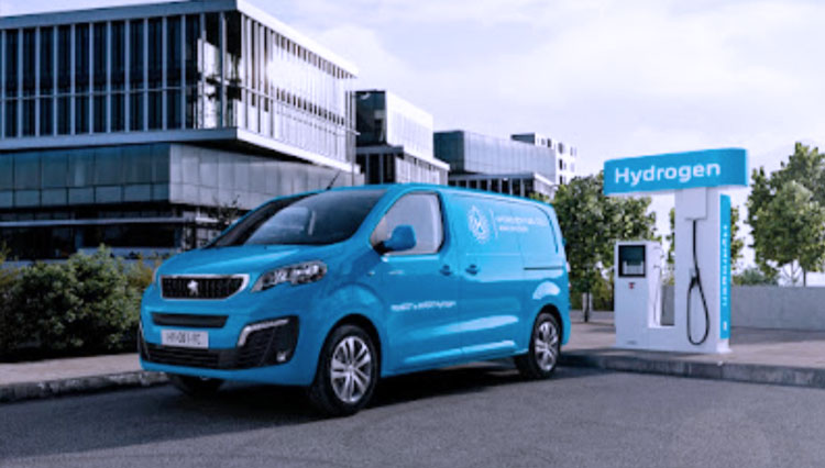 Peugeot e-Expert terbaru mengadopsi tenaga fuel cell hidrogen. (FOTO: Dok.Peugeot) 