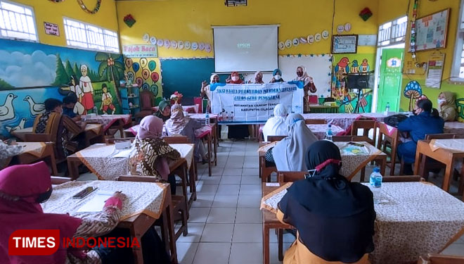 Suasana kegiatan Aksi Nyata Wujudkan Merdeka Belajar di SDN 09 Sidanegara. (FOTO: Heni Purwono for TIMES Indonesia) 