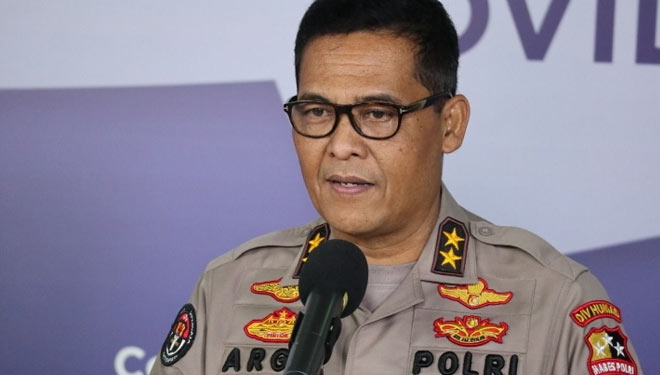 Kasat Patwal Polda Metro Jaya AKBP Argo Wiyono saat memberikan keterangan pers di Jakarta (foto: Dokumen/BNPB)