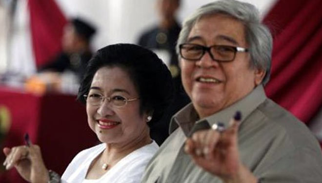 Megawati dan almarhum Taufiq Kiemas semasa hidupnya. (Detik)