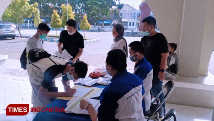 Sejumlah atlet sepakbola Kabupaten Bondowoso, saat mengikuti seleksi Timnas U-16 tingkat provinsi (FOTO: Dokumen TIMES Indonesia).