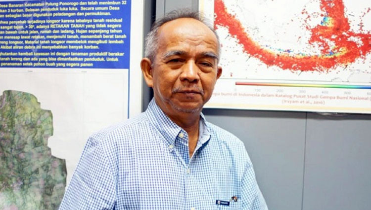 Dr. Ir. Amien Widodo MSi dosen Teknik Geofisika ITS, sebagai salah satu penggagas pendekteksi gempa (Foto: Humas ITS)
