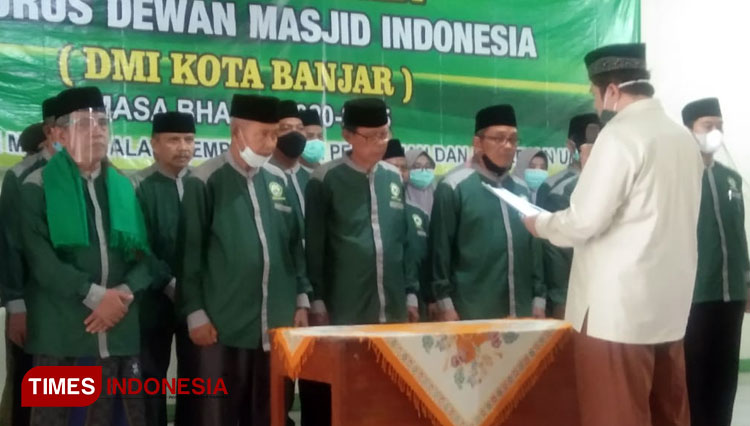 Pelantikan pengurus DMI Kota Banjar (Foto:Susi/TIMES Indonesia)