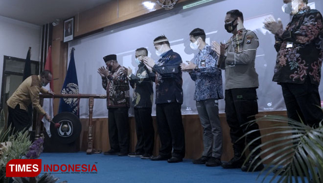 Peresmian tiga inovasi layanan oleh Kepala Divisi Keimigrasian Jaya Saputra (Foto: Ovan Setiawan/TIMES Indonesia)