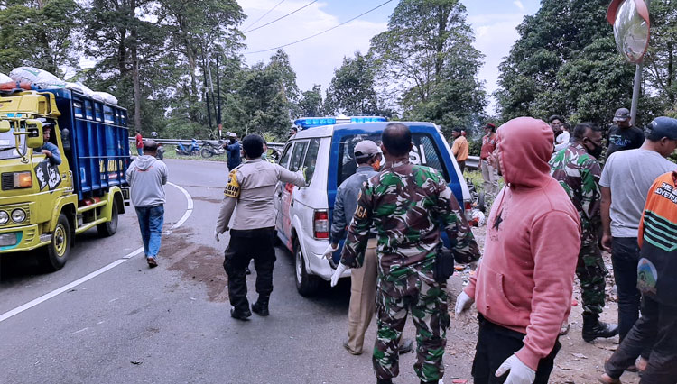 Laka-Lantas-di-di-selatan-RM-Omah-Jowo-2.jpg