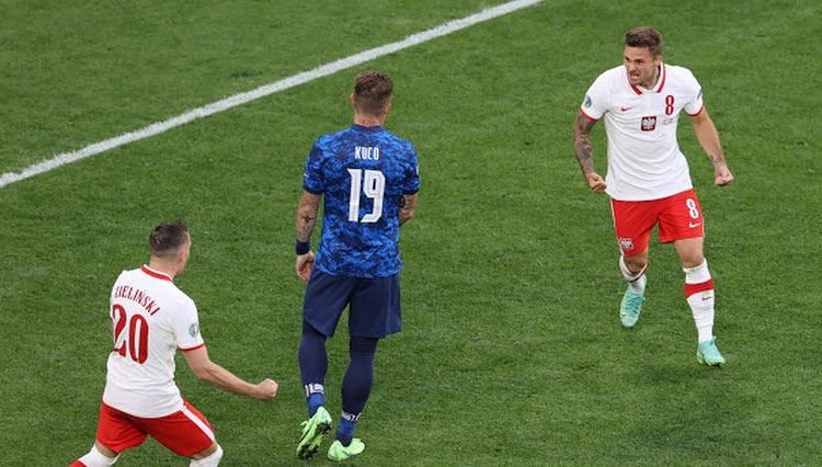Polandia vs Slovakia