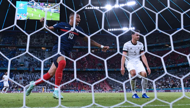 Kalahkan Jerman, Prancis Terbantu Gol Bunuh Diri Mats Hummels