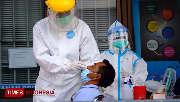 Kemenkumham RI melakukan swab antigen dan penyemprotan disinfektan di Lapas Narkotika Yogyakarta. (FOTO: Kemenkum HAM for TIMES Indonesia)