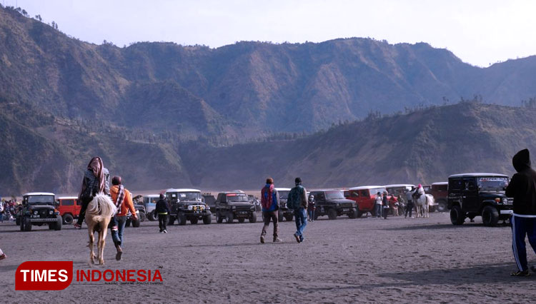 Lautan pasir kawasan wisata Bromo. (FOTO: AJP TIMES Indonesia)