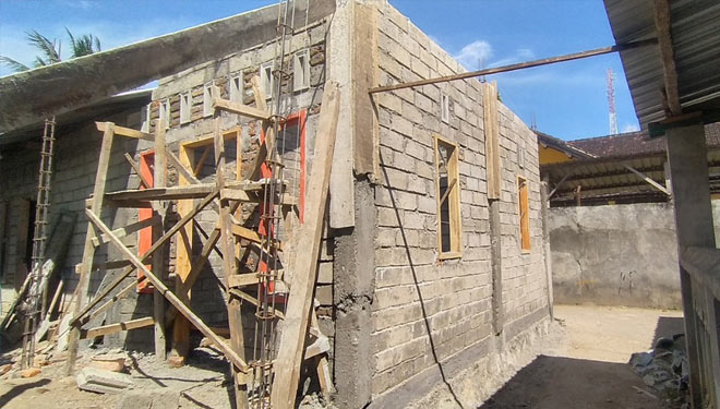Ilustrasi pembangunan rumah layak huni program BSPS Kementerian PUPR RI di Provinsi Nusa Tenggara Barat (NTB)(FOTO: Biro Komunikasi Kementerian PUPR RI)