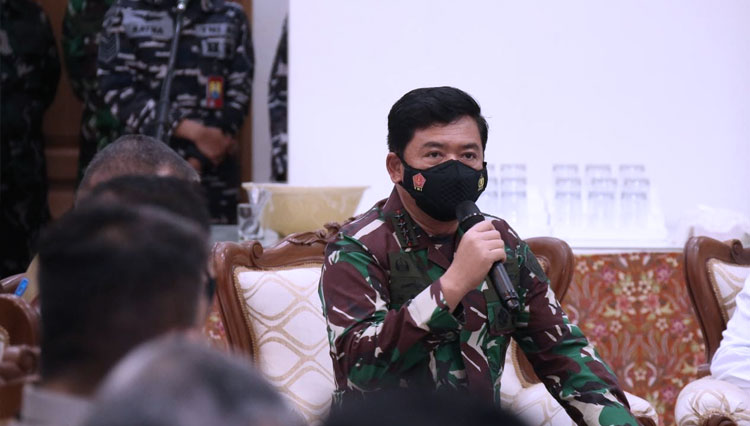 Panglima TNI dan Kapolri Siapkan Pasukan Tambahan untuk PPKM Mikro di Jatim