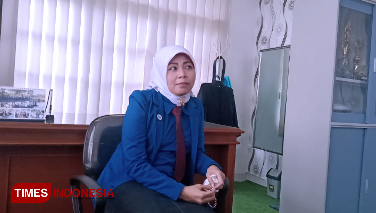 Direktur Perumdam Tirta Anom Kota Banjar, E.Fitrah Nurkamilah,ST (Foto: Susi/TIMES Indonesia)