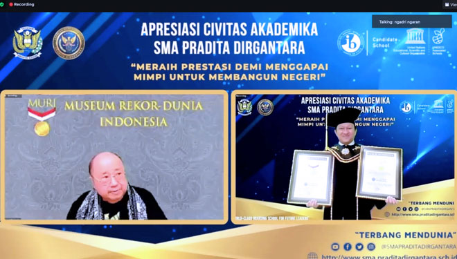 SMA Pradita Dirgantara b