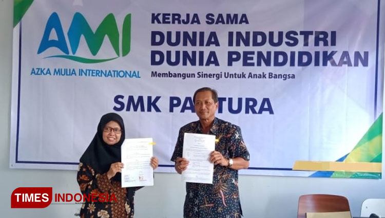 Kerja sama DUDI oleh Kepala SMK YPI Darussalam 2 Cerme dan PT Azka Mulia International. (fOTO-FOTO: SMK YPI Darussalam 2 for TIMES Indonesia)