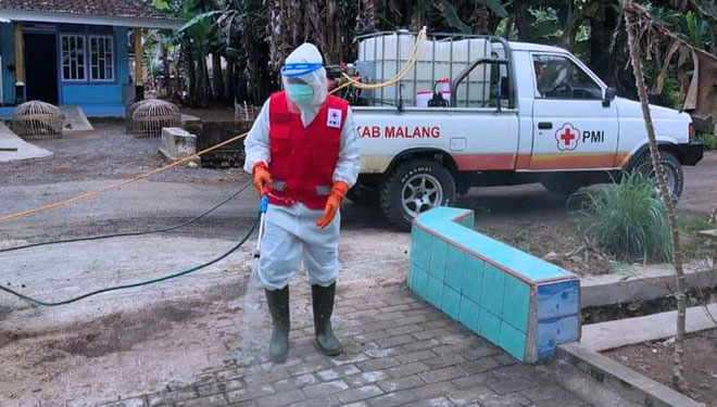 Klaster Hajatan Dusun Rowotrate, Pasar Sitiarjo di Kabupaten Malang Disterilisasi