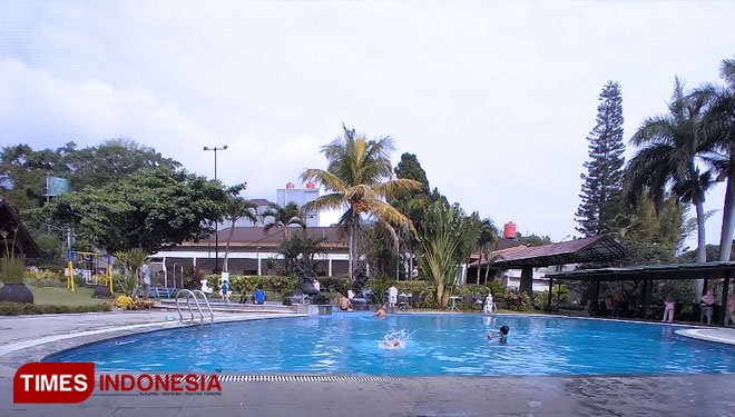 èL Hotel Kartika c