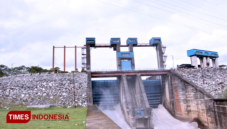Bendungan-Sengguruh-di-Kabupaten-Malang-2.jpg
