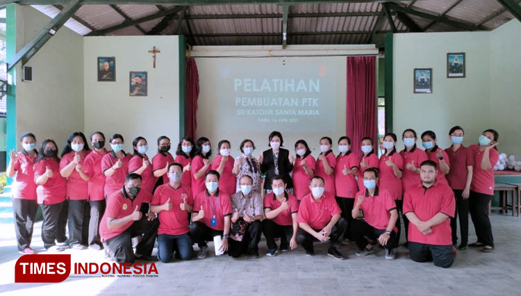 Pelatihan Pembuatan PTK