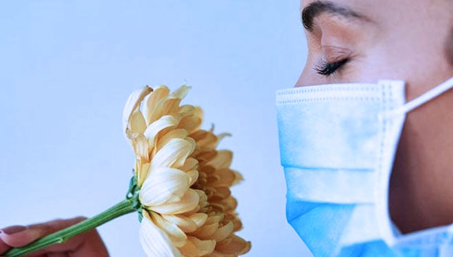 Anosmia termasuk menjadi gejala awal b