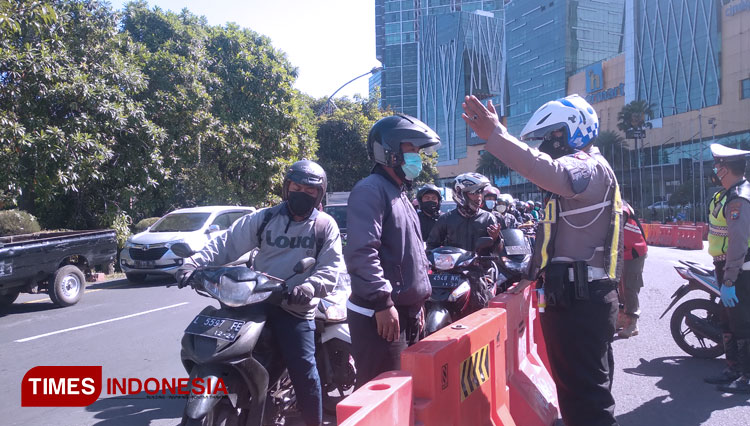 Bundaran Waru Surabaya 2
