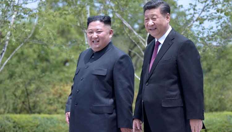 Presiden China, Xi Jinping bersama pemimpin Korea Utara, Kim Jong-un.(FOTO: North Korea Times)