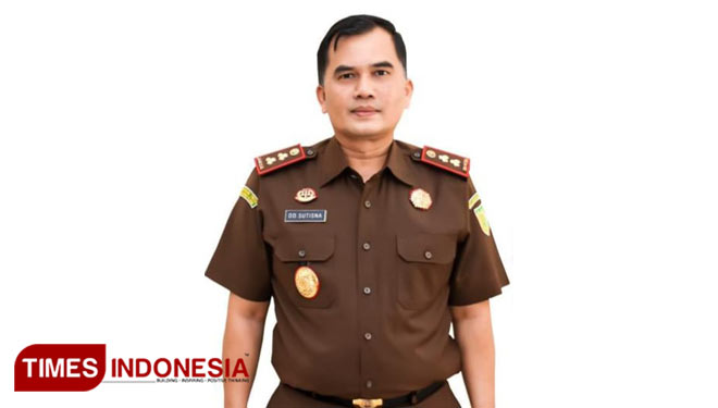 Kejari Majalengka Melawan Virus Corona dengan "Menularkan Virus Kebaikan"