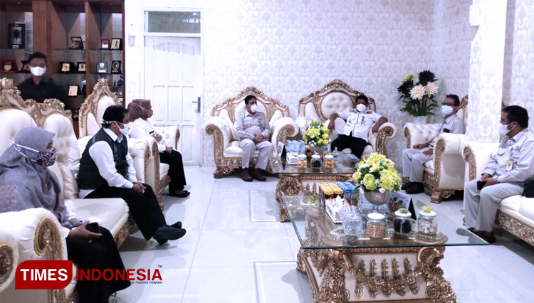 jajaran-OPD-dengan-PT-KMI.jpg